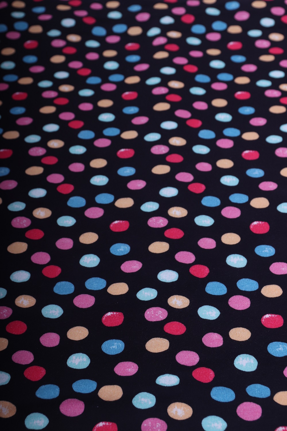 Cotton single jersey with elastane, 1 meter, 185gr/m2, coloured polka dots