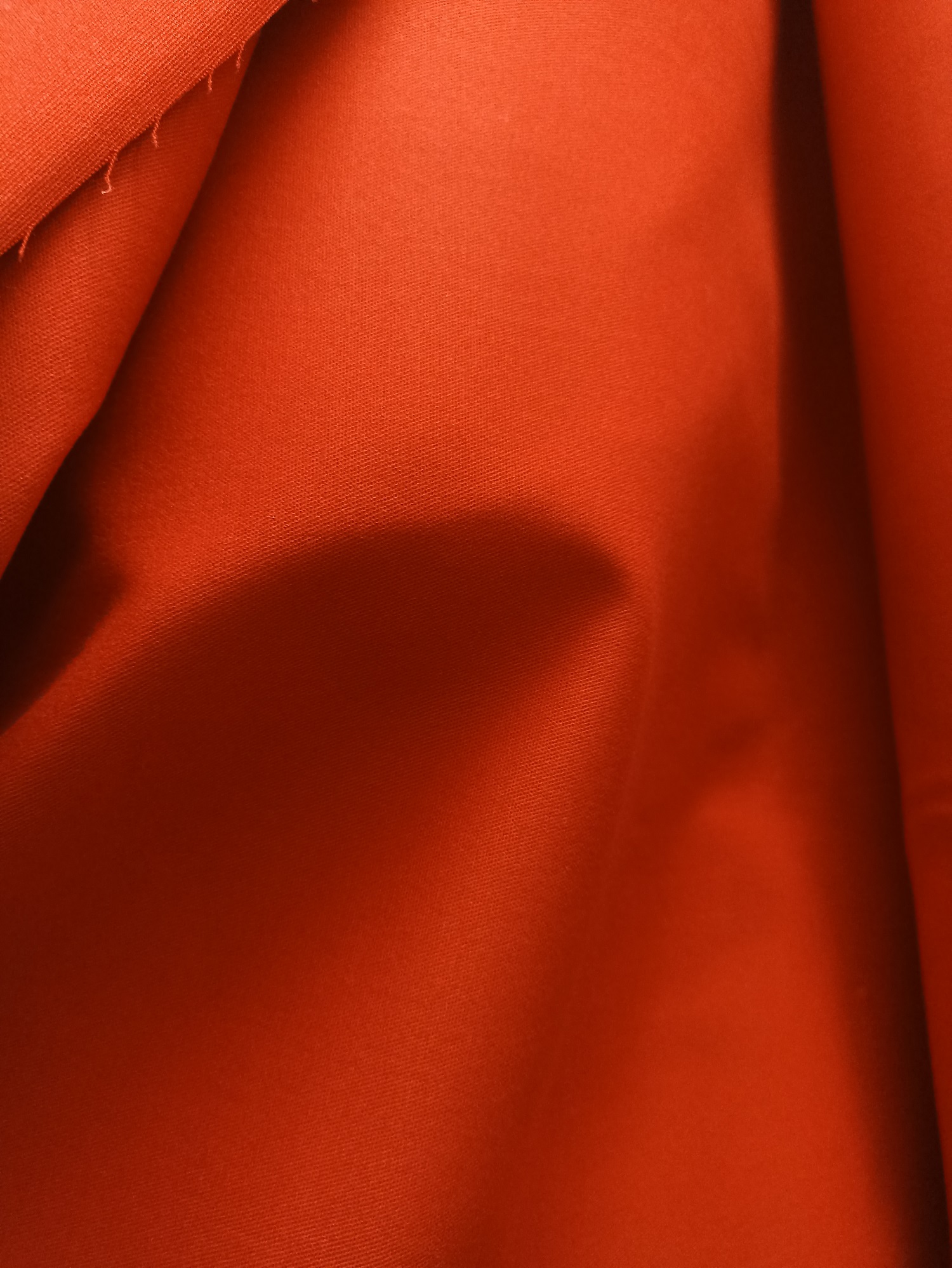 Silná bavlněná tkanina s 2% lycry- na kalhoty, sukně, tašky apod., červená, 1 BM