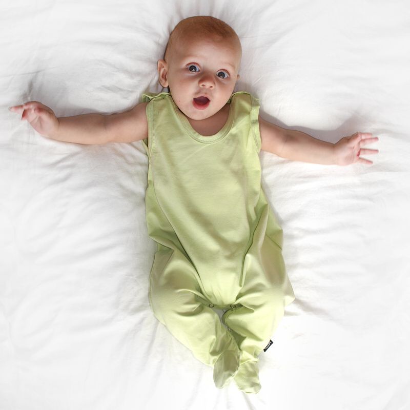 Dojčenské dupačky bavlnené, svetlo zelené