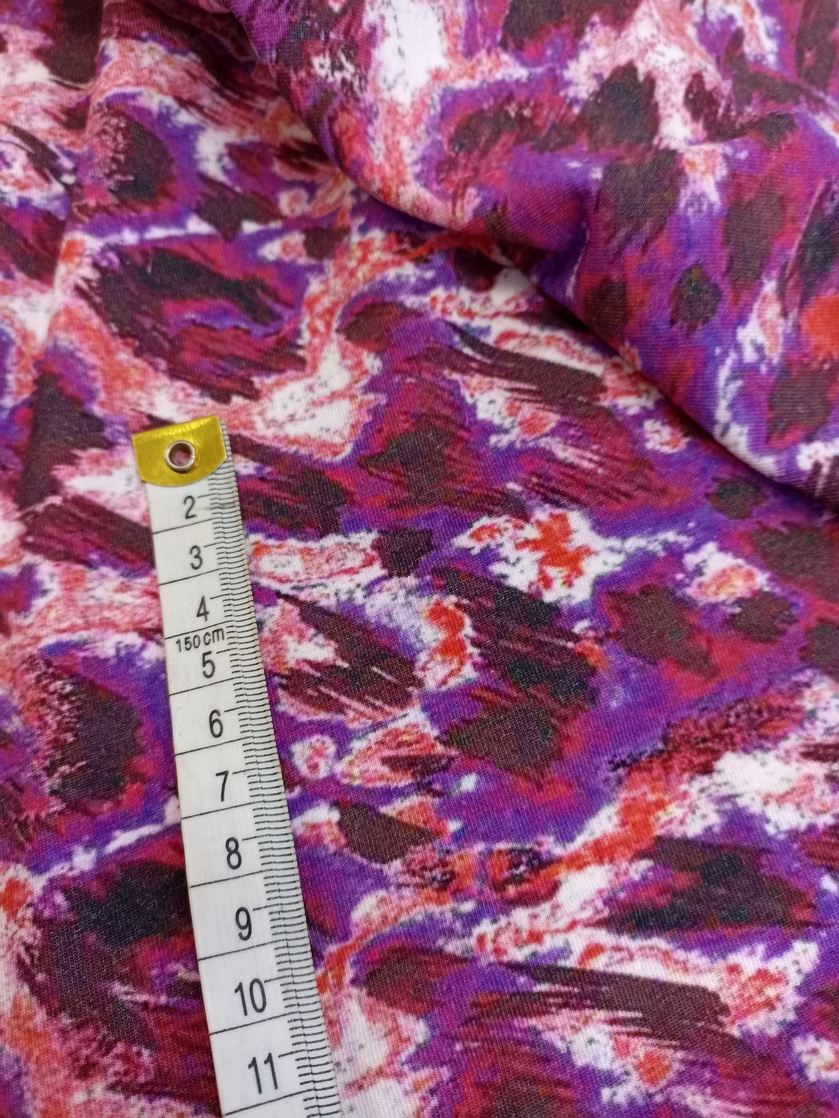 Cotton single jersey with elastane, 1 meter, 165gr/m2, violet circles