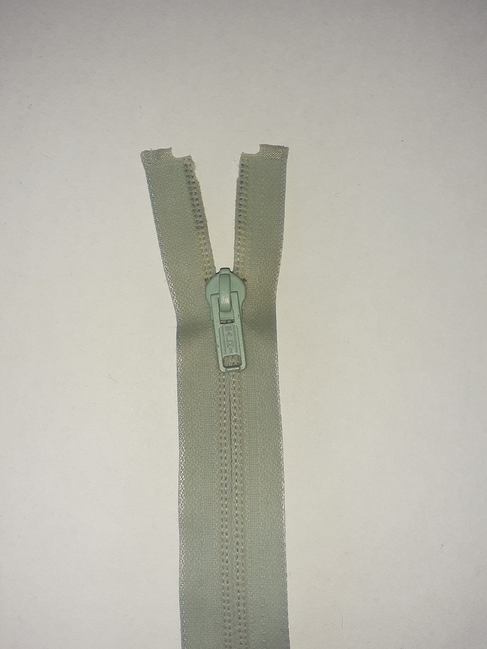 Zipper 64cm, grey